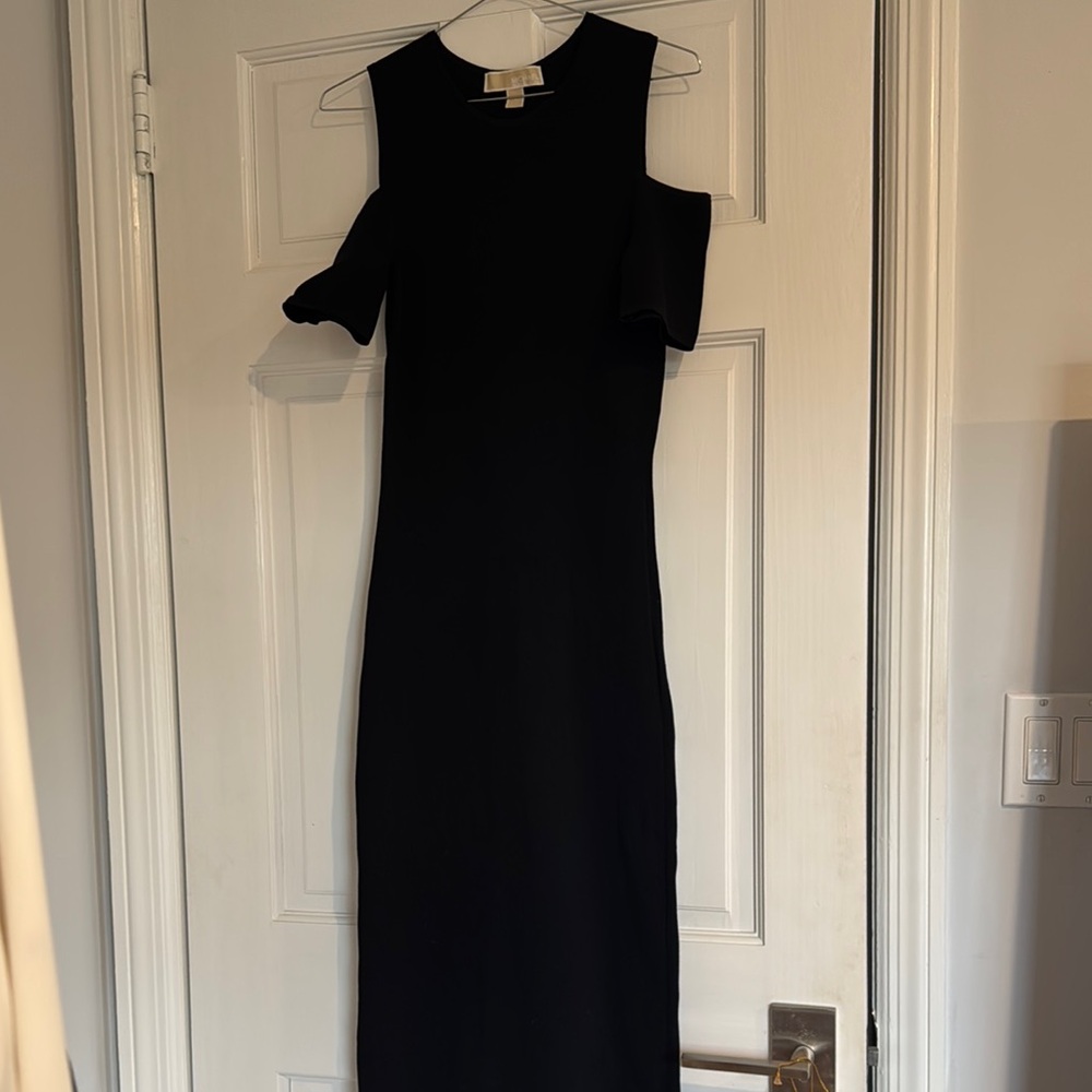 Michael Michael Kors knit black sheath dress cold shoulders short sleeves size S